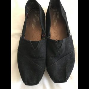 Women’s Toms
